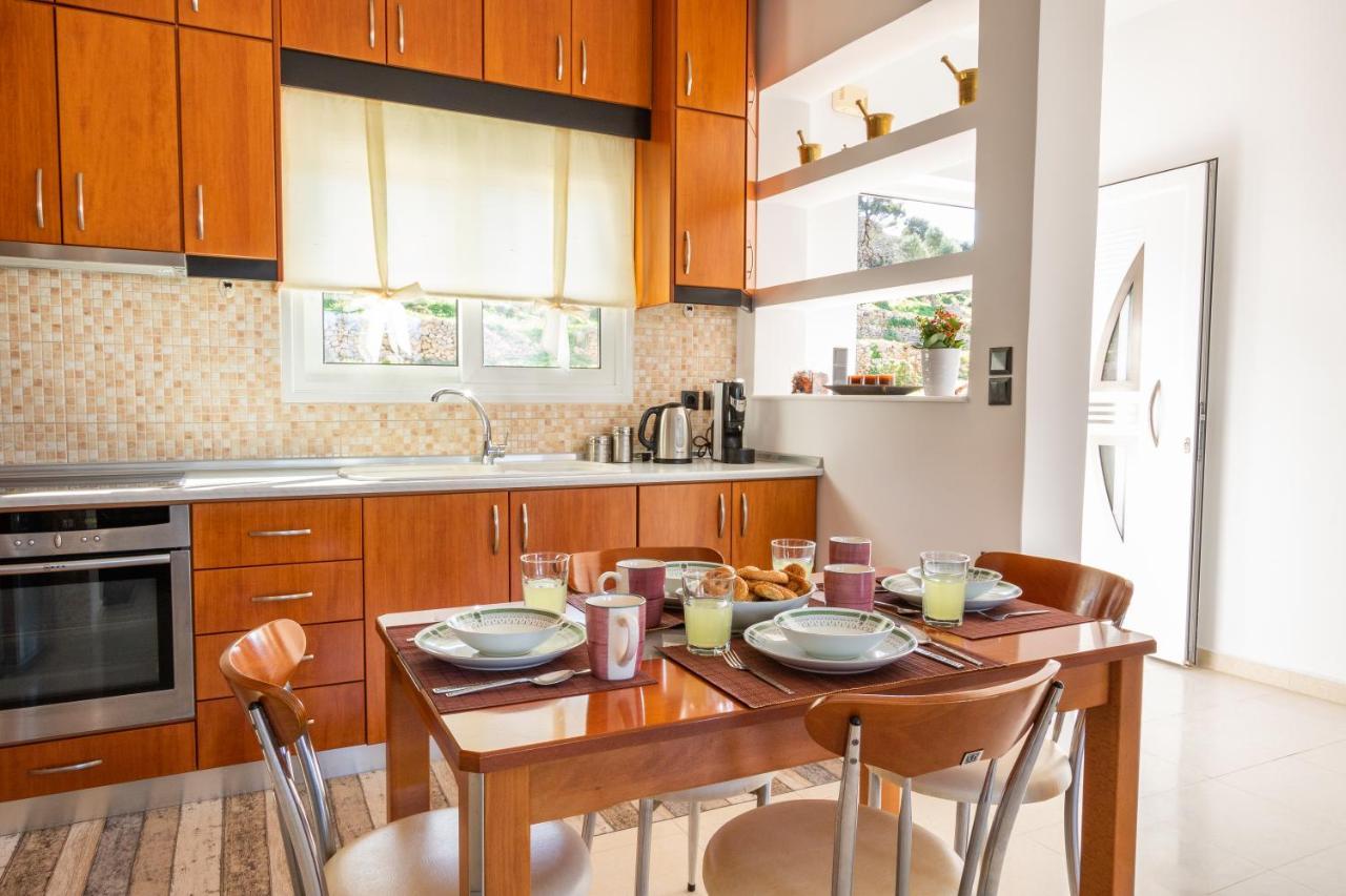 Divine Apartment Karpathos Town  Exterior photo