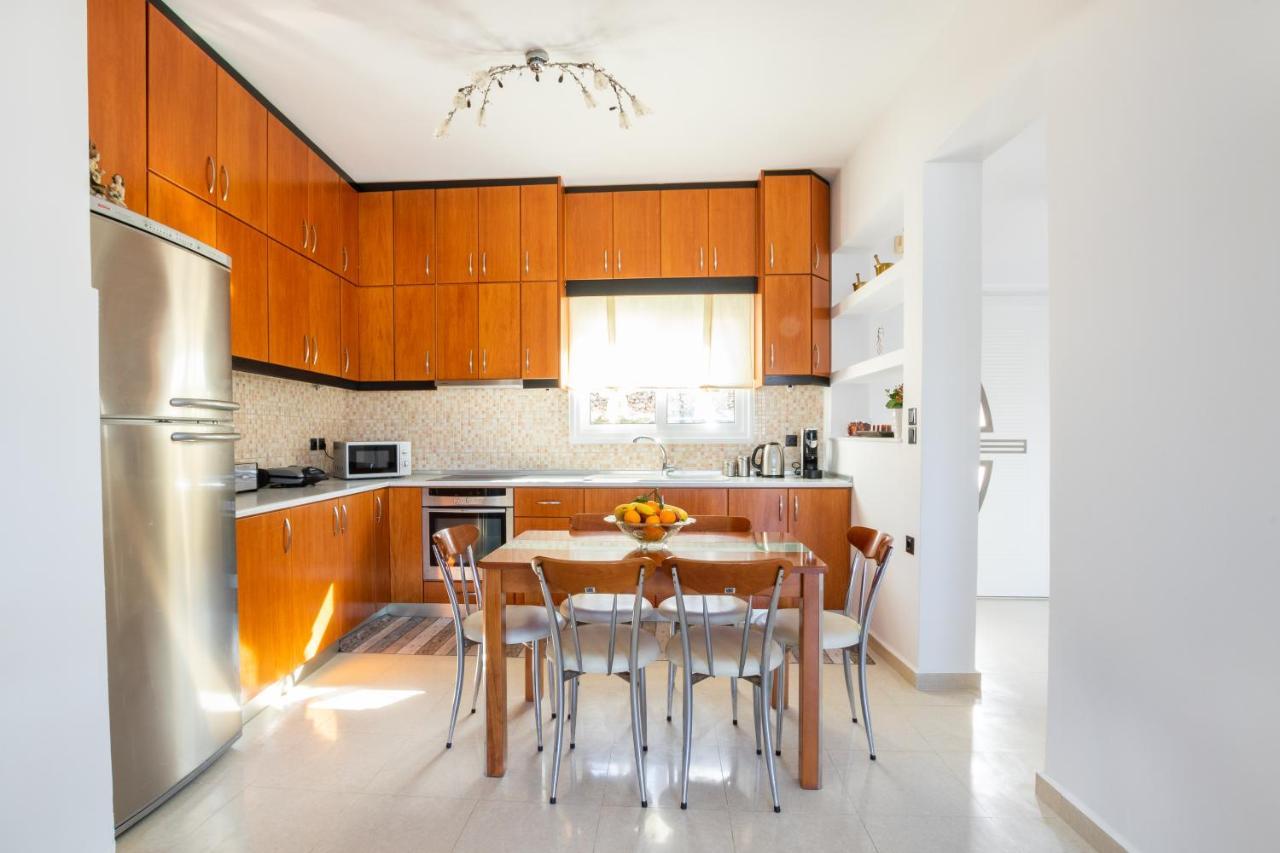 Divine Apartment Karpathos Town  Exterior photo